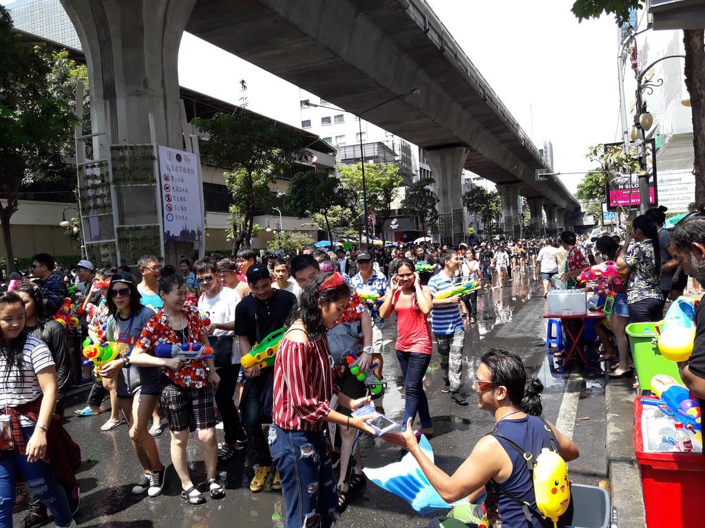 Thaiphiphat House Bangkok Luaran gambar