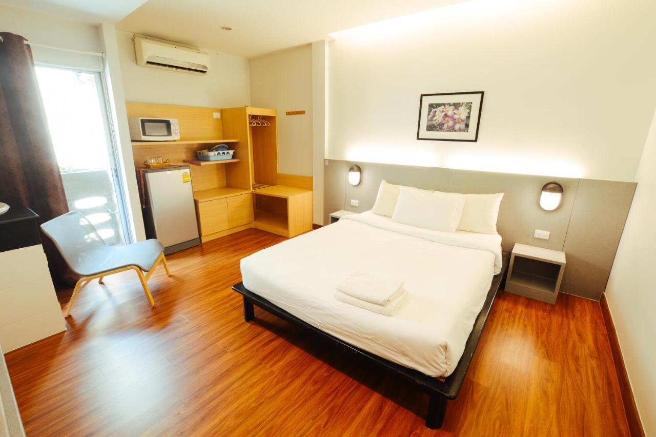 Thaiphiphat House Bangkok Luaran gambar
