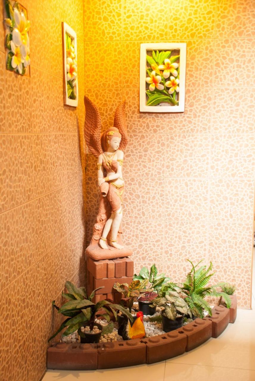 Thaiphiphat House Bangkok Luaran gambar
