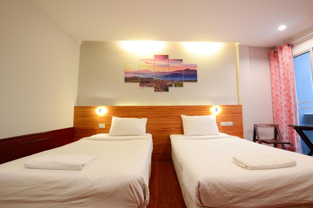 Thaiphiphat House Bangkok Luaran gambar