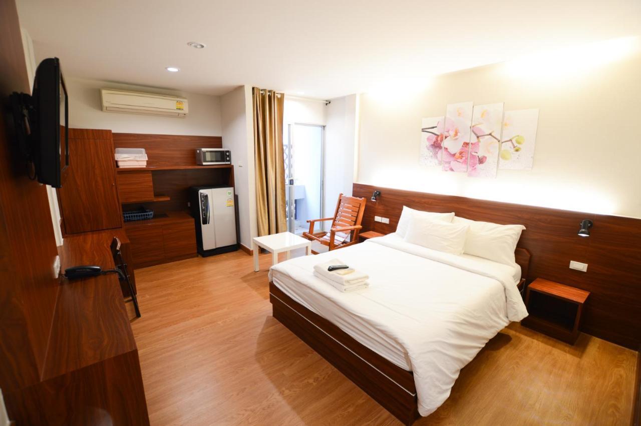Thaiphiphat House Bangkok Luaran gambar