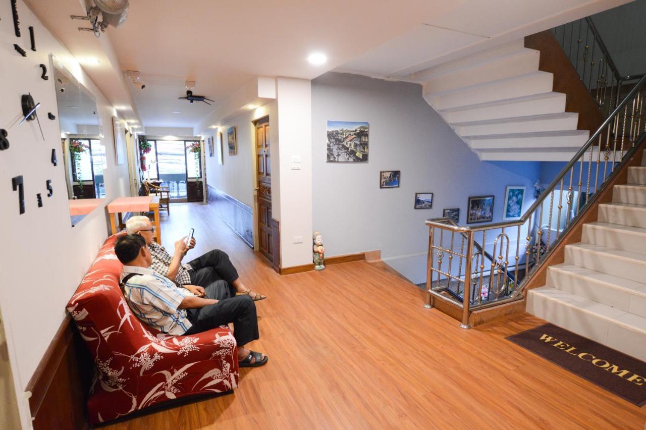 Thaiphiphat House Bangkok Luaran gambar