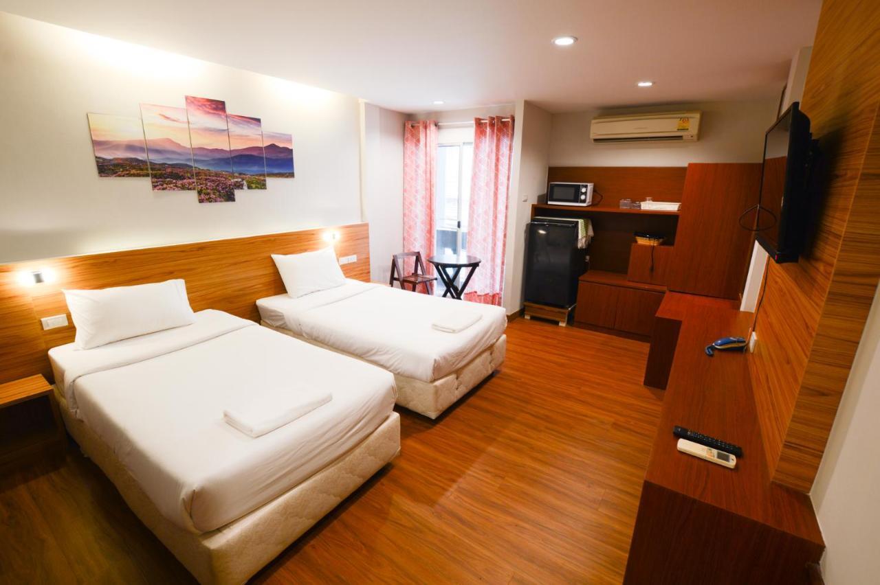 Thaiphiphat House Bangkok Luaran gambar